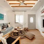 Aethrion Boutique Apartment *